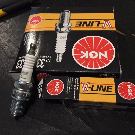 BUJİ BKR5E11 (V-LINE) (GENİŞ TIRNAK) ELANTRA MAZDA 323 MICRA HONDA resmi