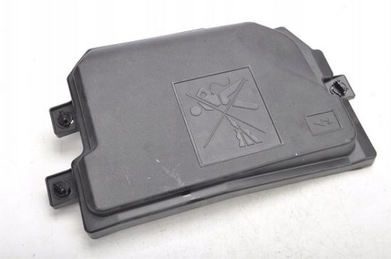 SİGORTA KUTUSU ÜST KAPAĞI 284B87246R CLIO V resmi