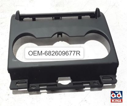 DİJİTAL KLİMA TEYP ÇERÇEVESİ CLIO V 682609677R resmi