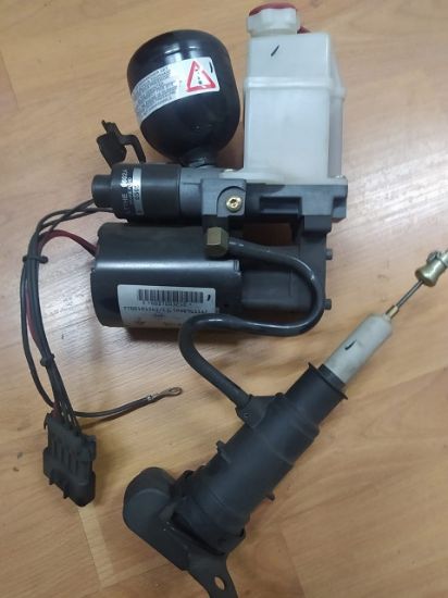 ELEKTROHİDROLİK DEBRİYAJ POMPA SETİ 7700101561 TWINGO resmi